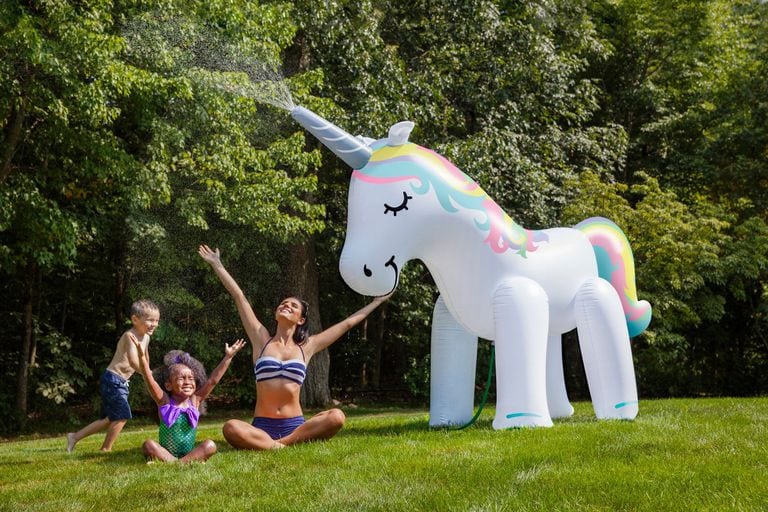 Best Sprinklers For Kids 2024: 7 Foot Giant Unicorn