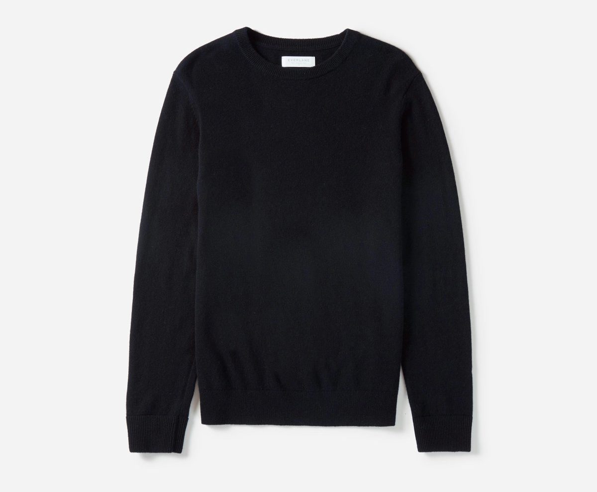 Top Gifts For Husband 2023: Everlane Cashmere Sweater in Navy 2023