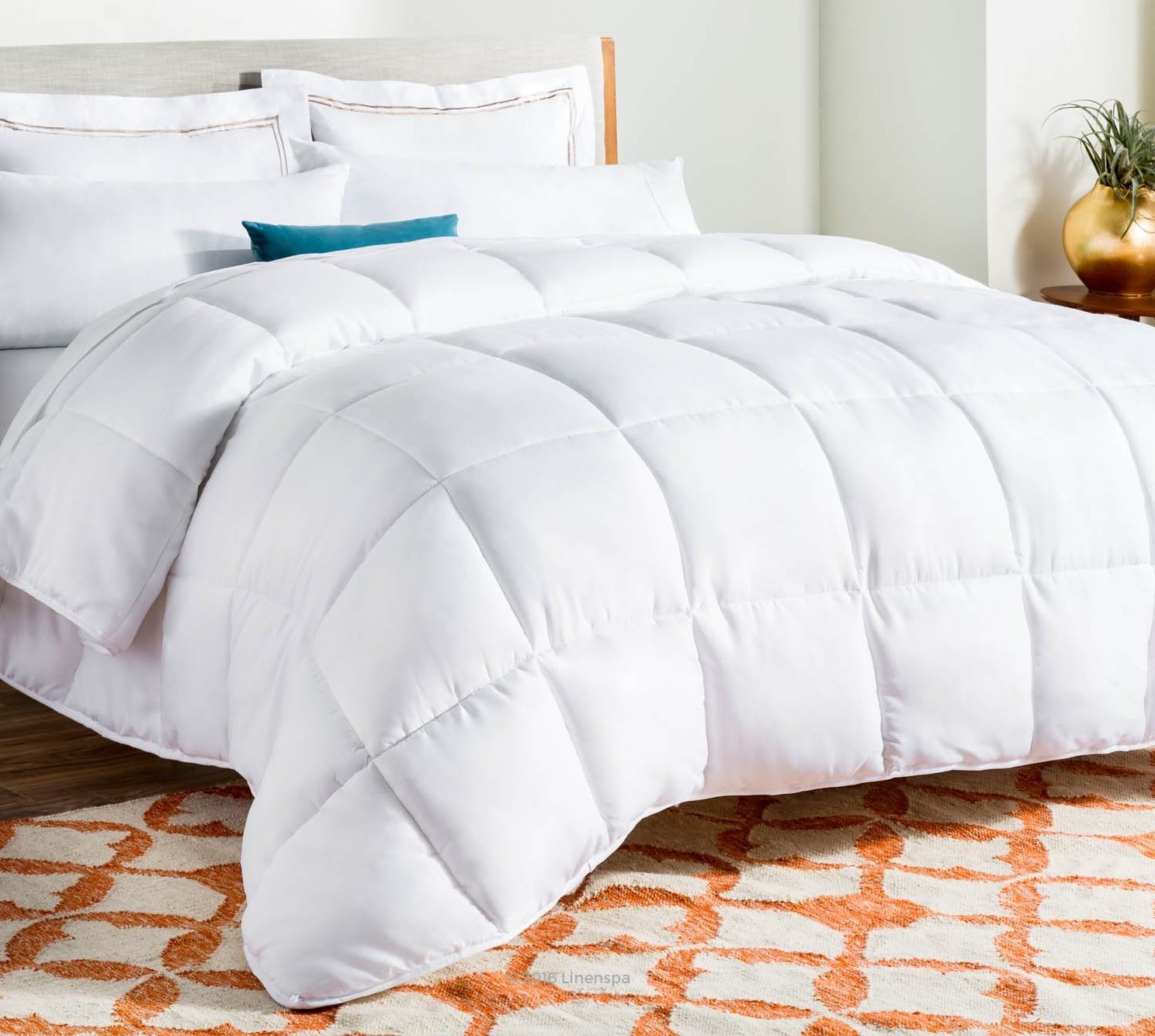 Best Down Comforters 2024: Linenspa All Season