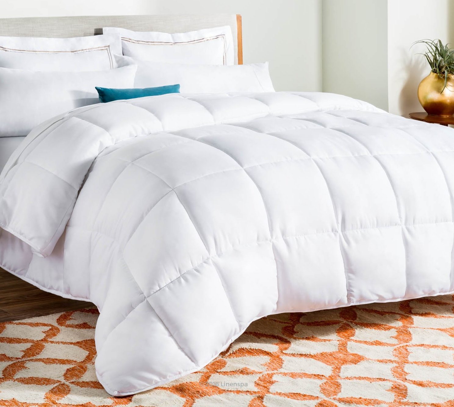 Best Down Comforters 2023: Linenspa All Season