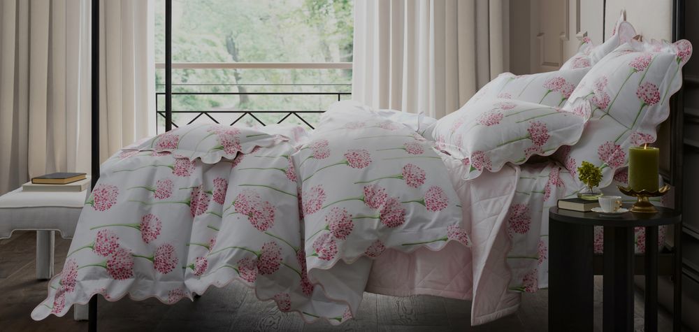 Matouk Luxury Bath & Linen Set